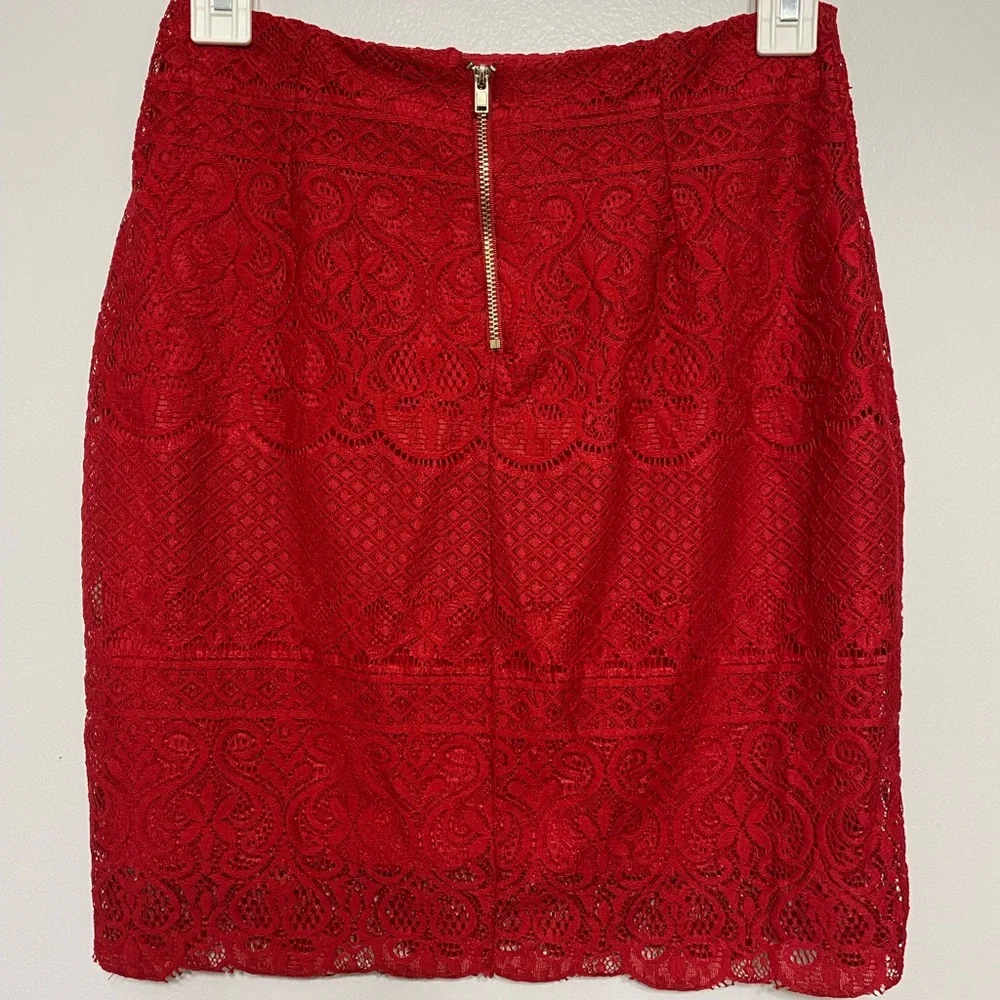Bebe red lace skirt/crop top 2 piece set size XS - Picture 14 of 17